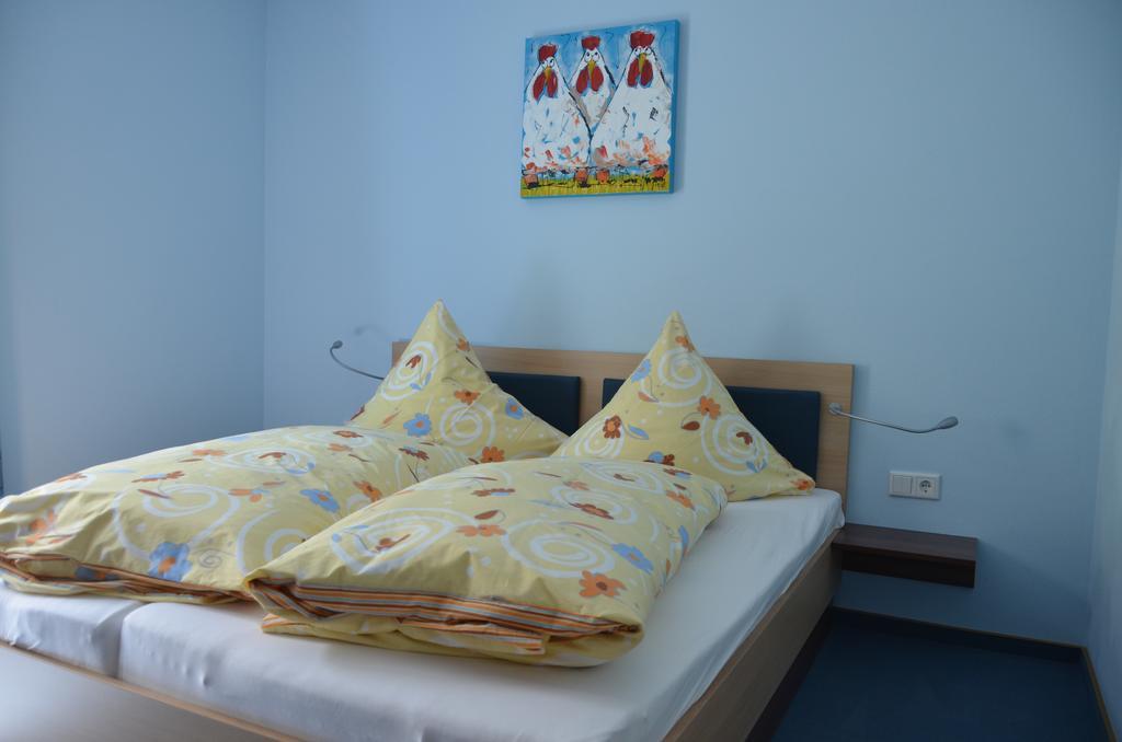 Ferienwohnungen Landgasthaus Janshen Ellscheid Номер фото